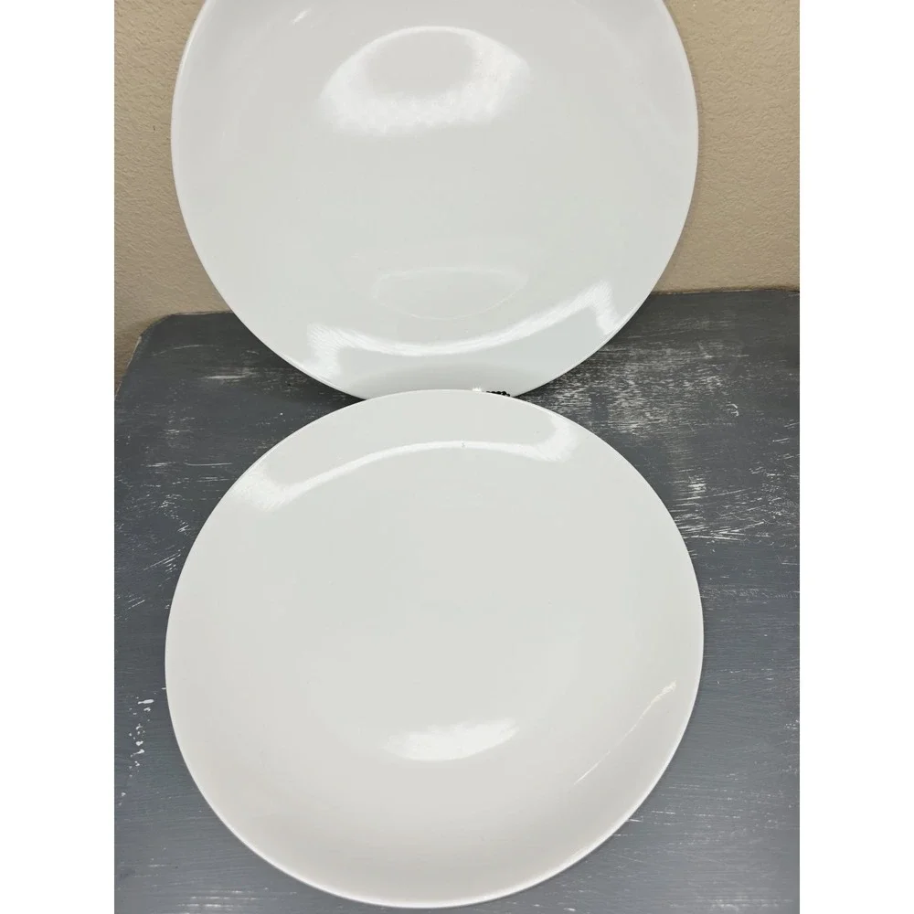 Crate & Barrel‎ White Porcelain Dinner Plates 10.75